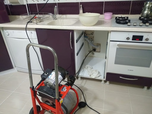 Esenyurt Tıkalı Tuvalet gider borusu açan firmalar